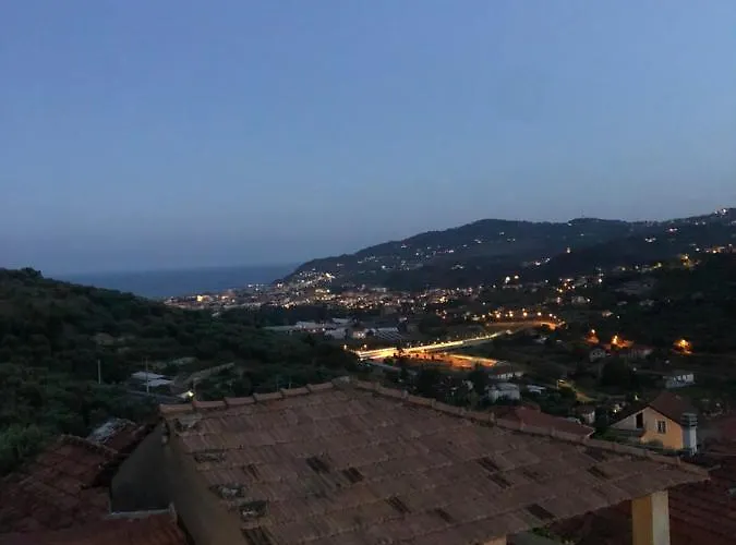 Casa Relax, Un Uliveto Sul Mare. * Diano San Pietro